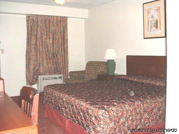 Hilltop Inn Pittsburgh Crafton Quarto foto