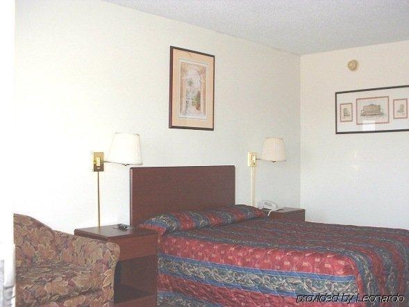 Hilltop Inn Pittsburgh Crafton Quarto foto